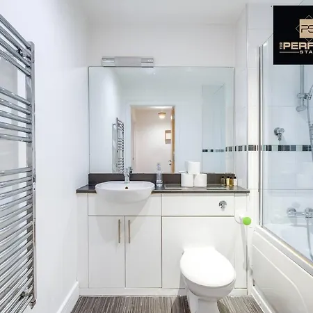 Apartamento Mercury Centre Netflix Dedicated Workspace By Your Perfect Short Lets Birmingam